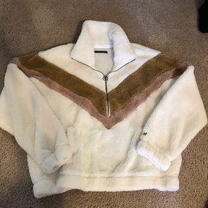 Abercrombie 1/4 Zip Sherpa Sweatshirt